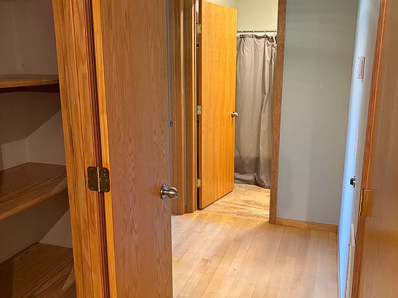 5th image of 1217 Highland Ave