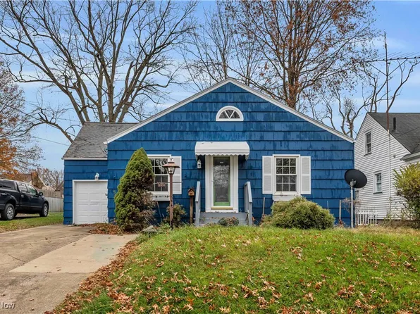 1414 Hollywood St NE, Warren, OH 44483