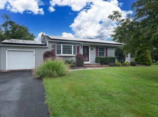 87 Meadowbrook Dr, Hillsborough, NJ 08844