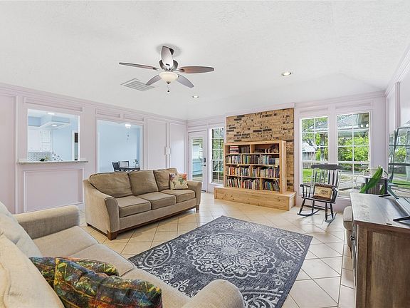 5th image of 22338 Wetherburn Ln