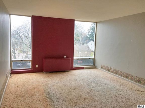 3rd image of 715 W Michigan Ave APT 302
