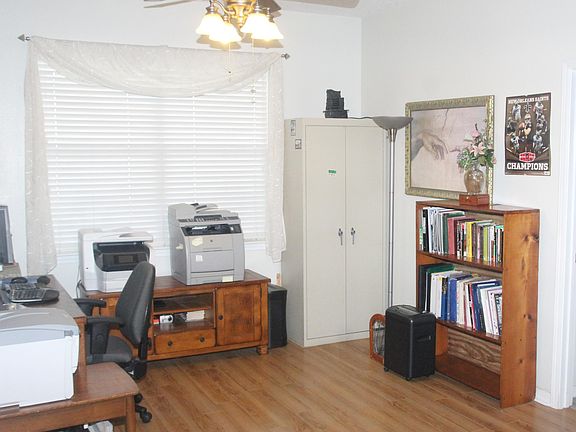 3rd image of 18019 Cypress Pointe Dr