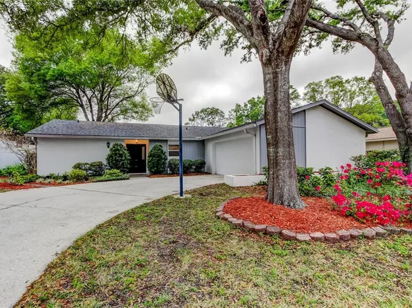 3216 Acapulco Dr, Riverview, FL 33578