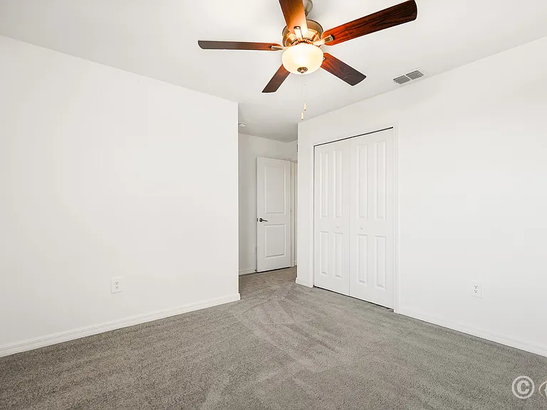 2881 Silver Scallop Loop — Photo 29