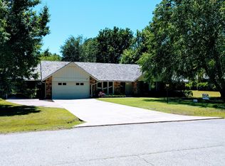 37 Saint Andrews Cres, Broken Arrow, OK 74011