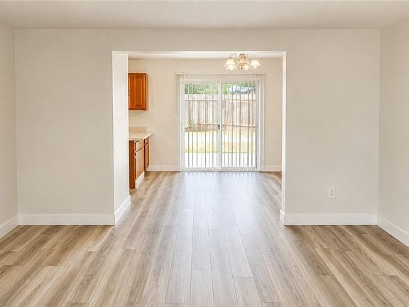 4th image of 4417 E Ogden Ave