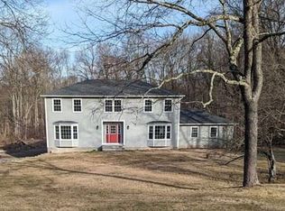 67 Lake Pochung Rd, Sussex, NJ 07461