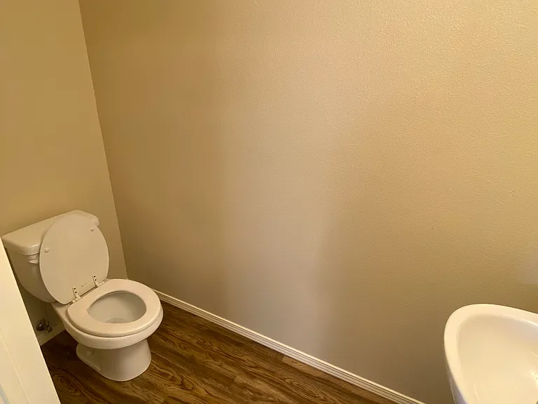 232 Rose St — Photo 7
