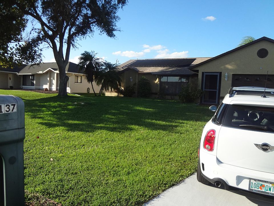 1st image of 137 SE 18th St