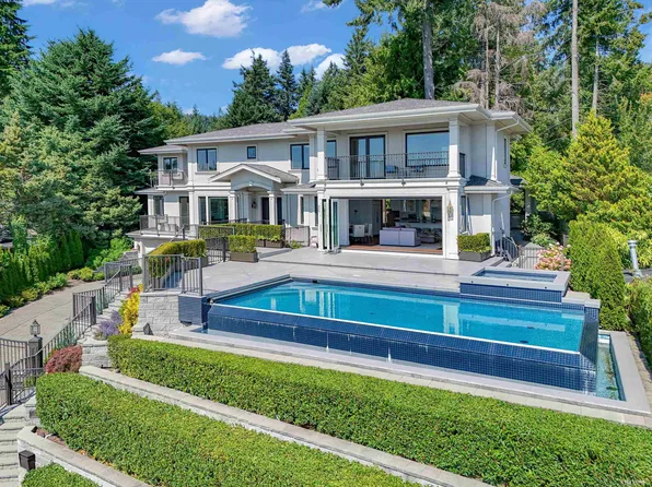 4135 Burkehill Pl, West Vancouver, BC V7V 3M8