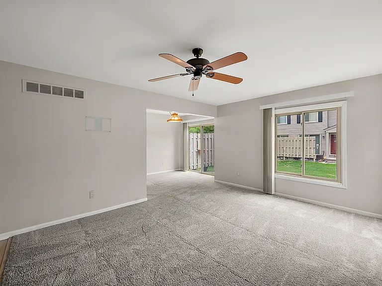 44558 Connecticut Ct — Photo 20