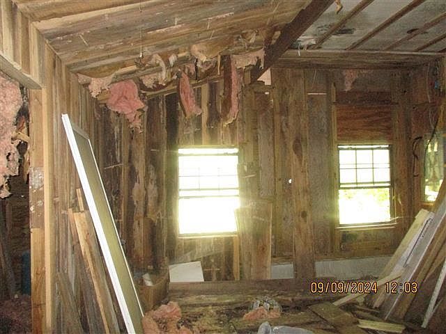 2nd image of 297 Aday Rd #1