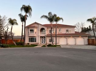 7188 N Stacia Ave, Fresno, CA