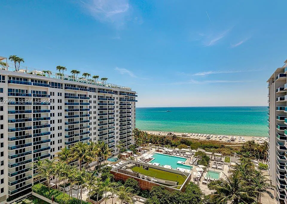 2301 Collins Ave #1424