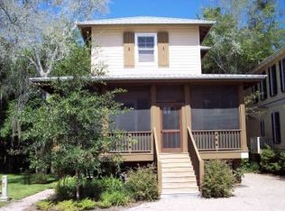 305 Winslow St NE, Perry, FL 32348