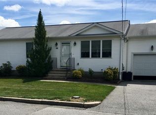 66 Tilden St, Cranston, RI 02920