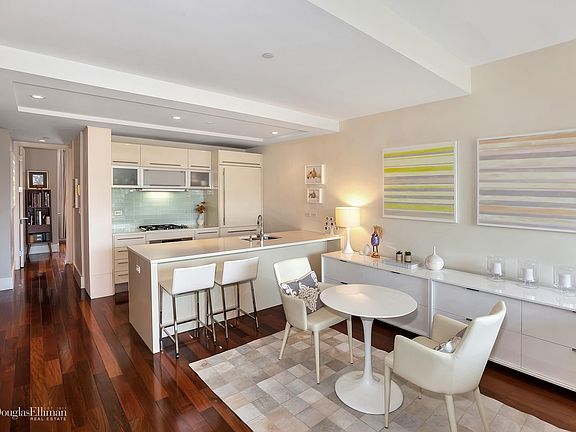 3rd image of 50 Bayard St APT 2A