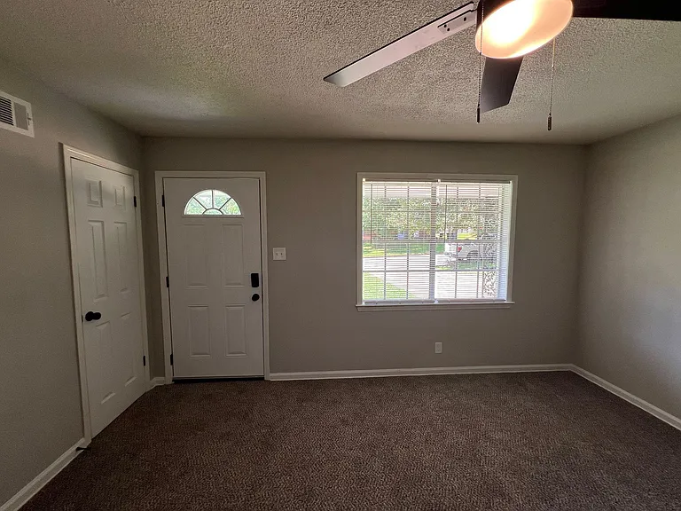 4292 Riche Rd — Photo 12