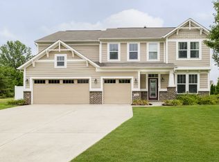 3152 Windy Knoll Ln, Carmel, IN 46074