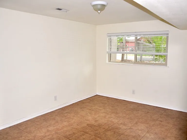 4295 Eaton Ct — Photo 8