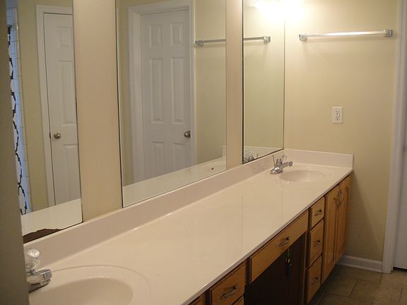 4th image of 354 Rock Creek Trl