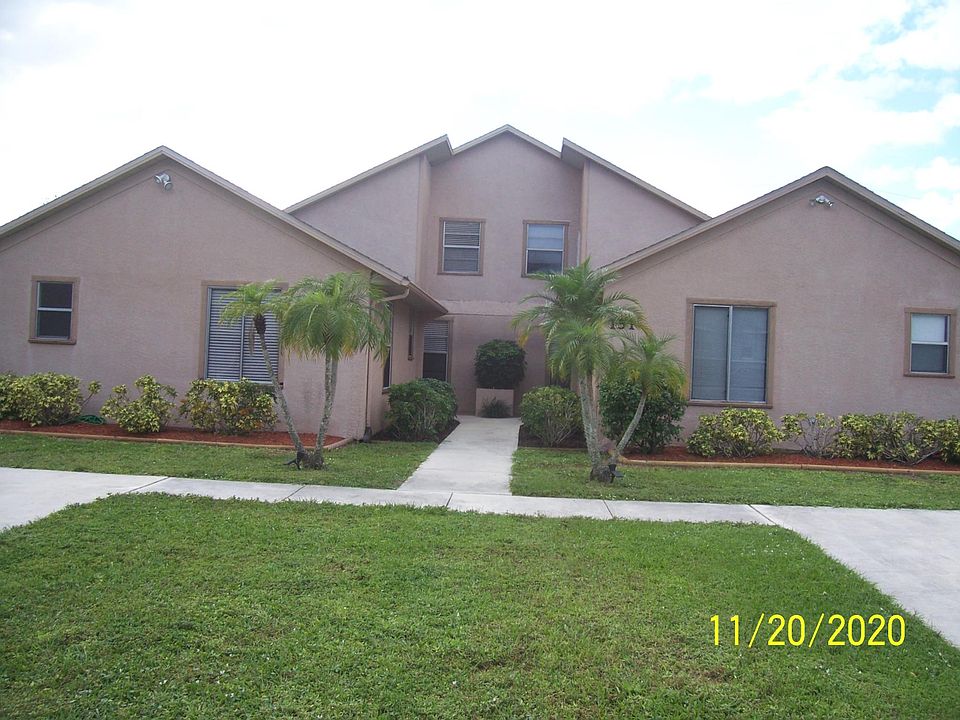 149 Crown Dr,, 3/2 unfurnished duplex