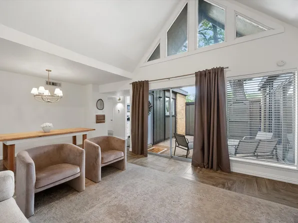 4601 Country Creek Dr APT 1004, Dallas, TX 75236