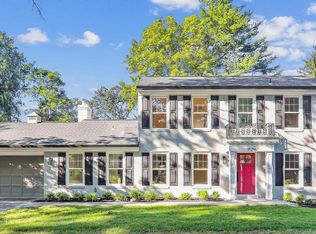 15216 Carrolton Rd, Rockville, MD 20853