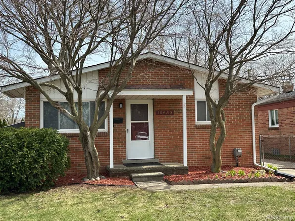 19650 Saint Francis St, Livonia, MI 48152