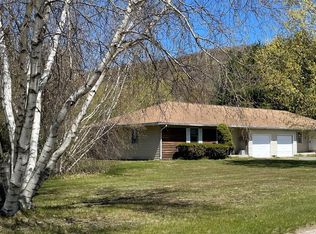 6 Parkview Ct, Copake, NY 12516