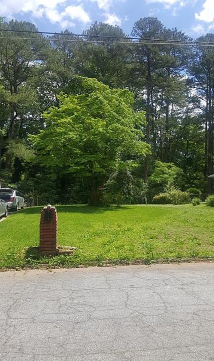 1st image of 2650 Westchester Dr