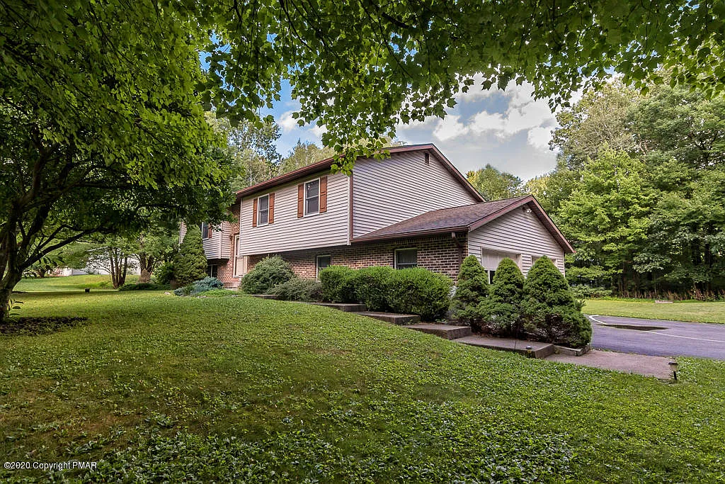 668 Dotters Corner Rd photo 1