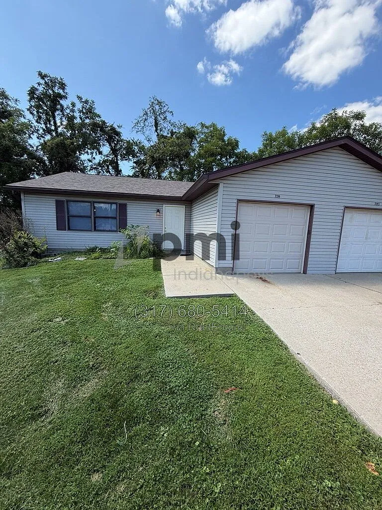 3 bed, 1.5 bath, 1223 sqft, $1,000 — Photo 1
