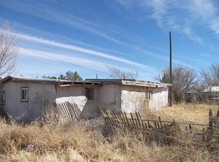 302 W 3rd St, Deming, NM 88030