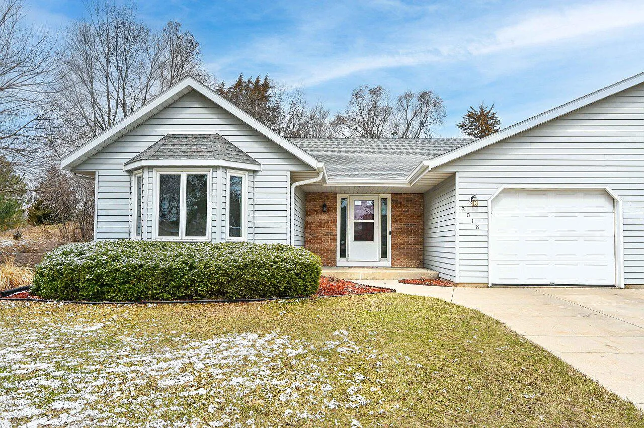 2018 Hilltop DRIVE photo 1