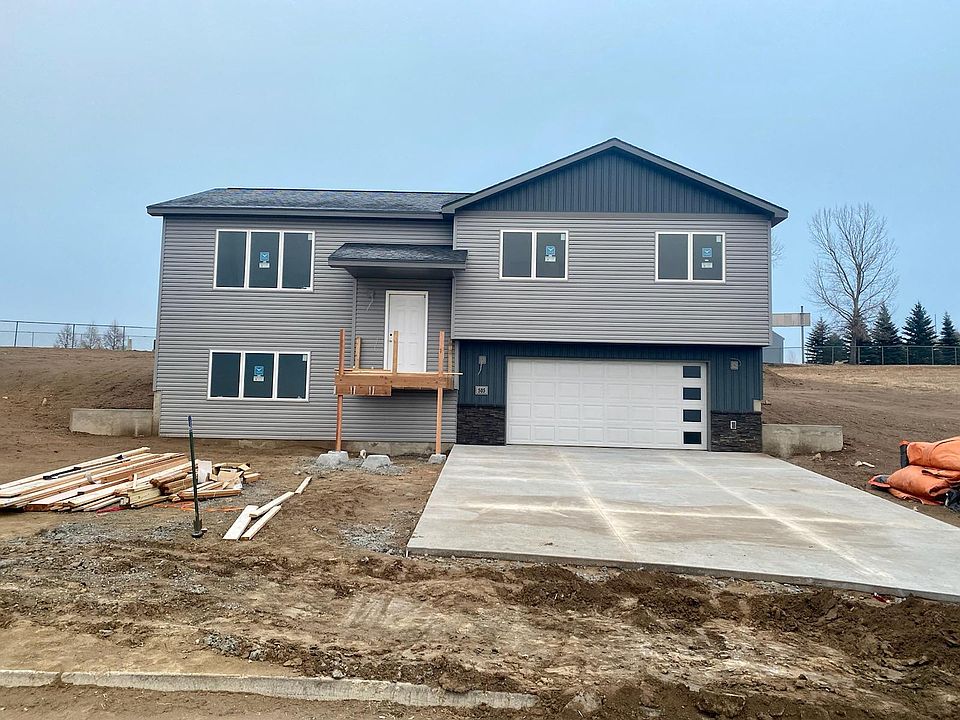 1st image of 505 Lena Ct SE