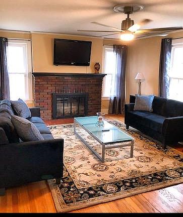 5th image of 247 Wildwood Dr #2