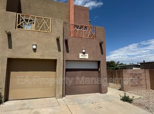 927 Tieran Ct NE, Albuquerque, NM 87112