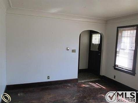 5-Lower Living Room View 2.JPG