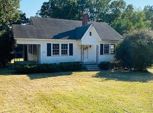 582 E Main St, Laurens, SC 29360