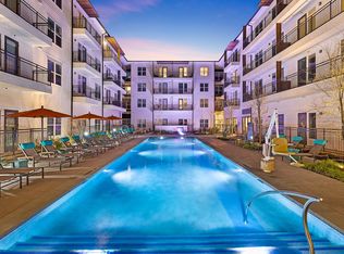 West Love, Dallas, TX 75235