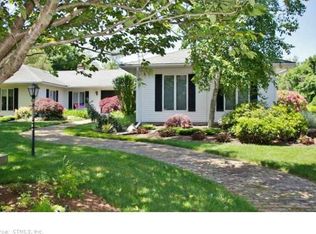 73 Great Neck Rd, Waterford, CT 06385
