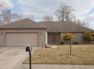 12115 Rosshire Dr, Evansville, IN 47725