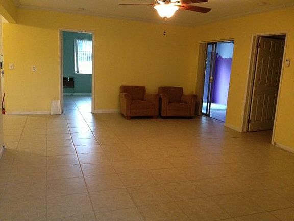 3rd image of 1606 17th Ave N
