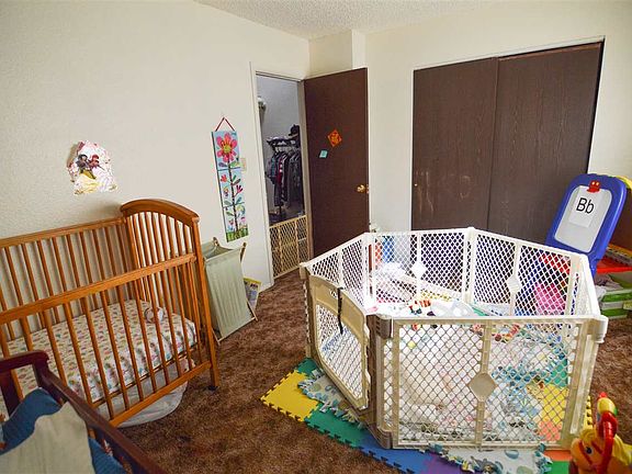 3rd image of 1377 N 18th St