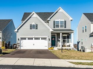 185 Pixie Moss Rd, Pottstown, PA 19464