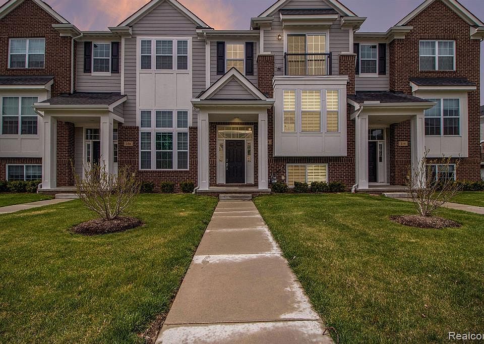 1st image of 154 Chester Arthur Dr