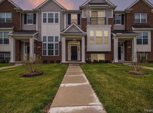 154 Chester Arthur Dr, Canton, MI 48188