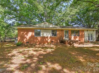 2513 Carroll St, Monroe, NC 28110