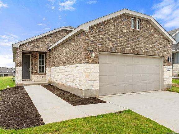 3rd image of 2083 Green Ash Avenue